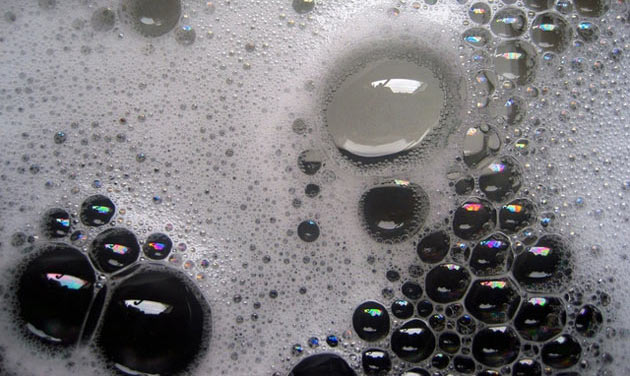dishwashing liquid bubbles