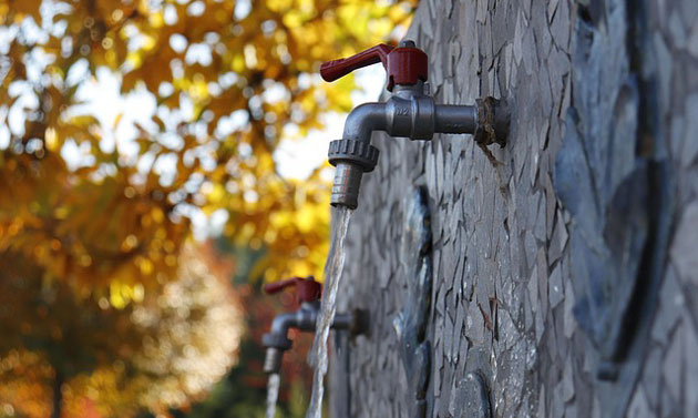 tap water faucets